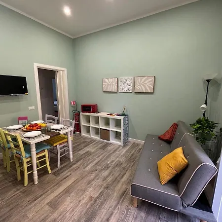 Campani 44- 2 Bedrooms Sleeps 6 Apartment *